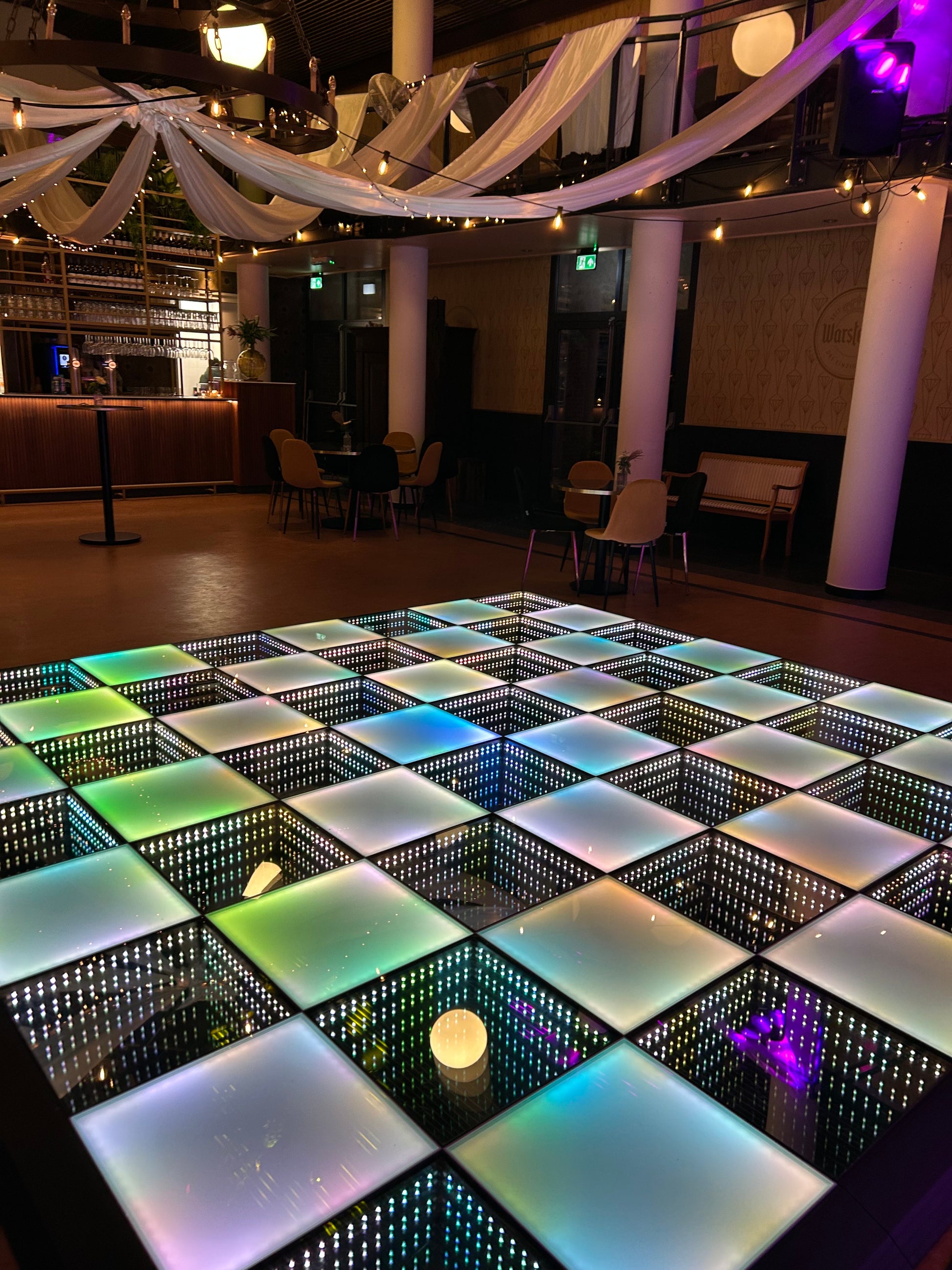 LED dansvloer 4x4 meter op bruiloft